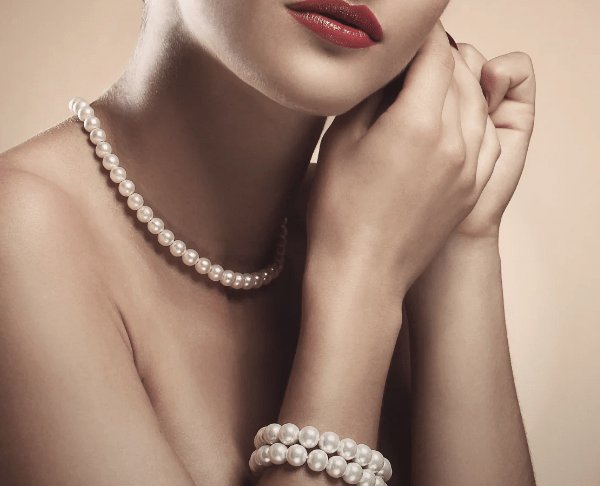 Evolution Of Pearl Fashion From Royalty To Modern Style